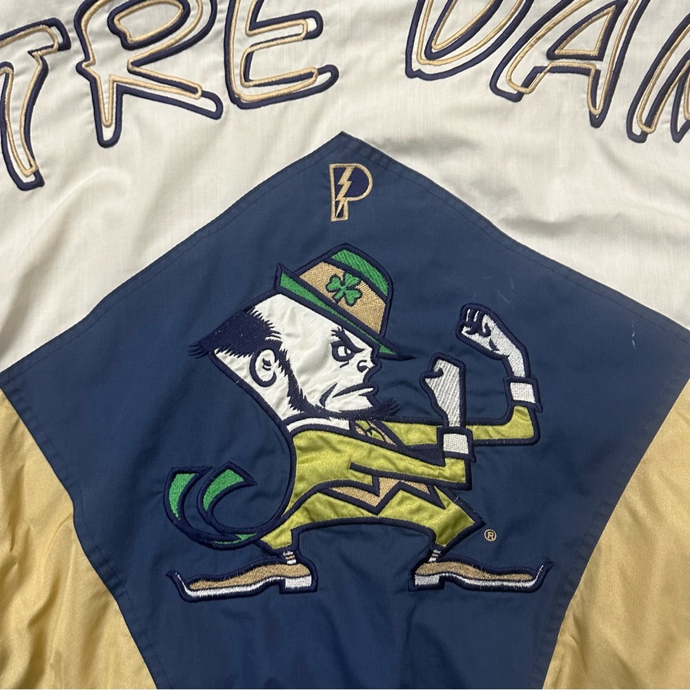 Vintage Notre Dame Fighting Irish Script Puffer Jacket - Picture 5 of 7